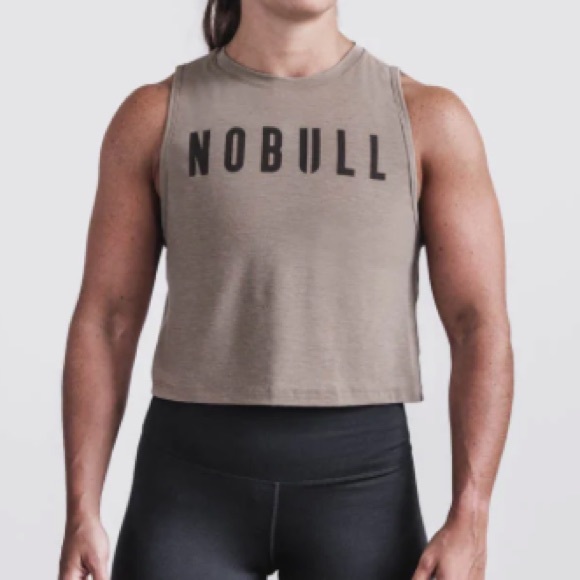 Nobull muscle tank in fallen rock - Picture 2 of 6